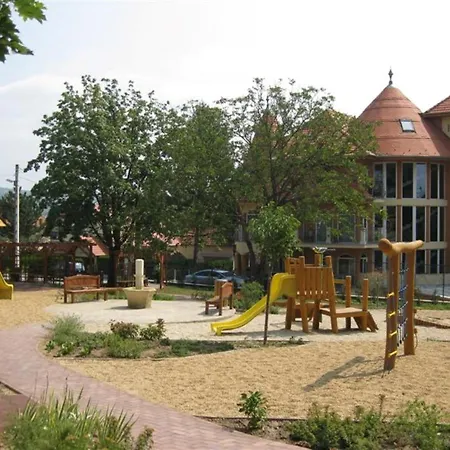 Bed and breakfast Sante 3*