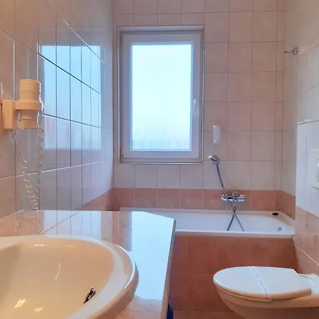 Bed and breakfast Sante 3*